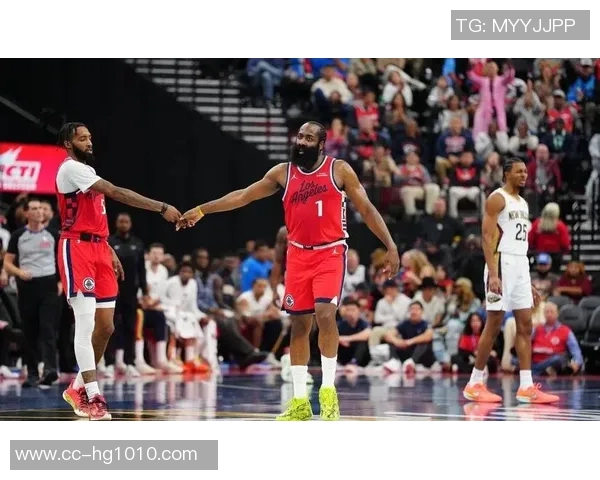 谁能想到NBA赛季初未尝败绩球队竟有雷霆马刺公牛和76人四强争锋