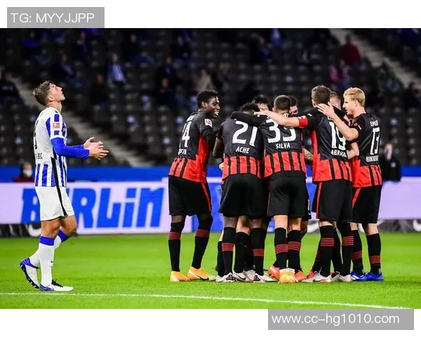 南美媒体报道拜仁曼联马竞争夺17岁厄瓜多尔中场新星卡斯蒂略